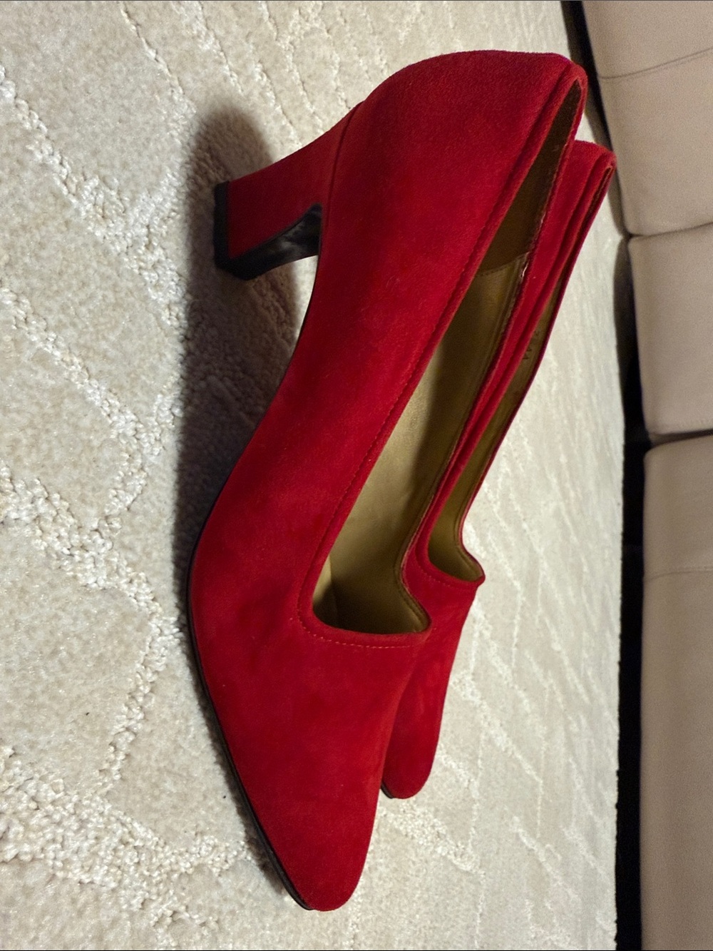 Sesto Meucci Red Suede Mid Heel Pumps